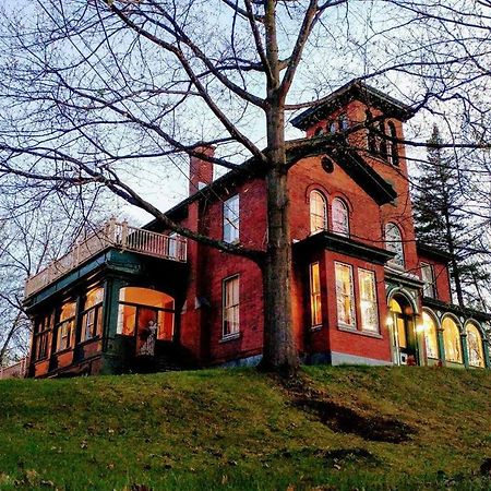 Ile De Garde B&B Sherbrooke Kültér fotó