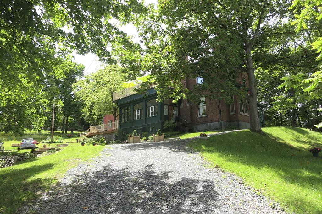 Ile De Garde B&B Sherbrooke Kültér fotó
